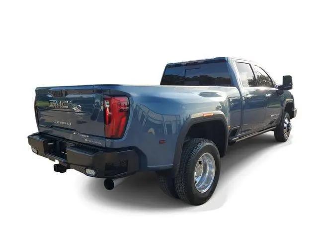 2026 GMC Sierra 3500HD Crew Cab, Long Bed, Denali Ultimate Dual Rear Wheel, 4WD