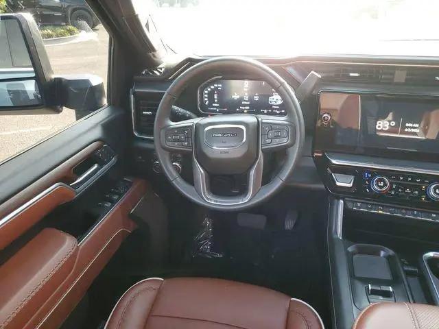 2026 GMC Sierra 3500HD Crew Cab, Long Bed, Denali Ultimate Dual Rear Wheel, 4WD
