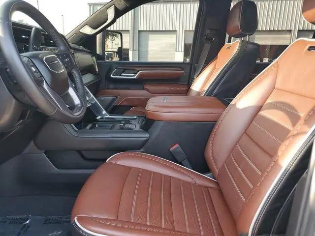 2026 GMC Sierra 3500HD Crew Cab, Long Bed, Denali Ultimate Dual Rear Wheel, 4WD