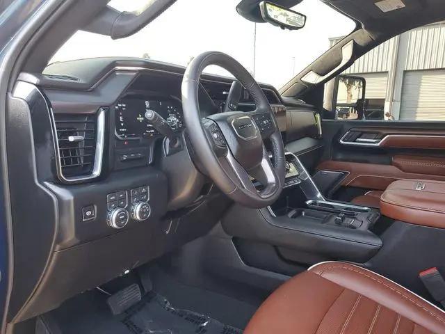 2026 GMC Sierra 3500HD Crew Cab, Long Bed, Denali Ultimate Dual Rear Wheel, 4WD