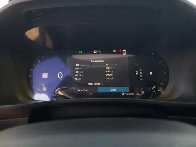 2026 Volvo XC40 Plus, B5 AWD Gas (mild hybrid), Dark