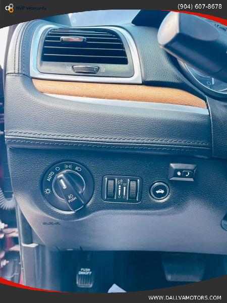 2016 Chrysler 300 Platinum