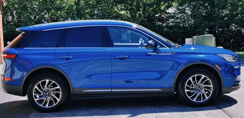 2020 Lincoln Corsair Standard