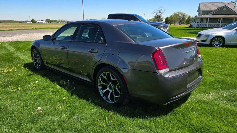 2016 Chrysler 300 S