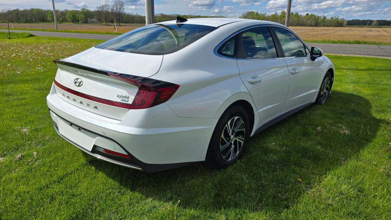 2022 Hyundai Sonata Hybrid Blue