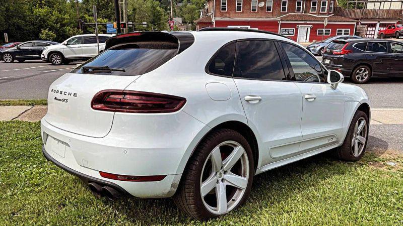 2017 Porsche Macan GTS