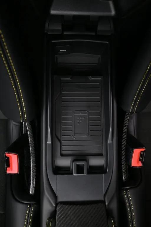 2025 Porsche 718 Cayman GT4 RS