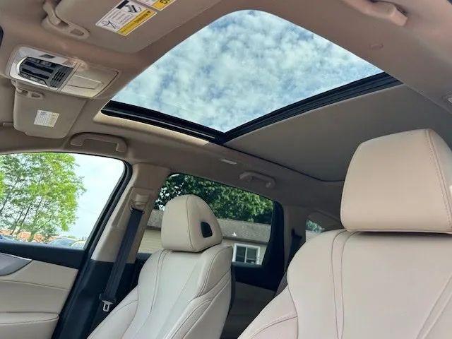 2023 Acura MDX Standard