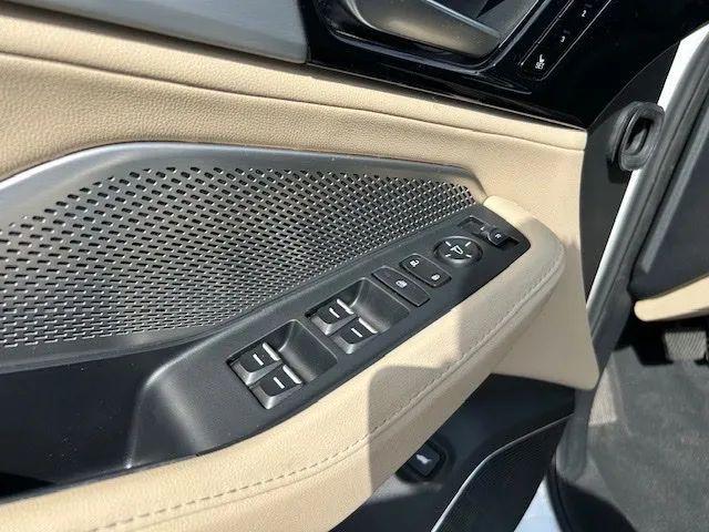 2023 Acura MDX Standard