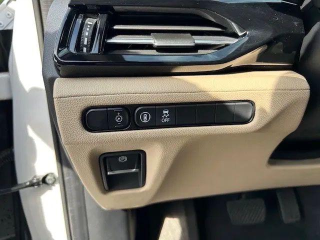 2023 Acura MDX Standard