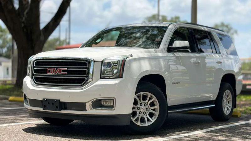 2017 GMC Yukon SLT