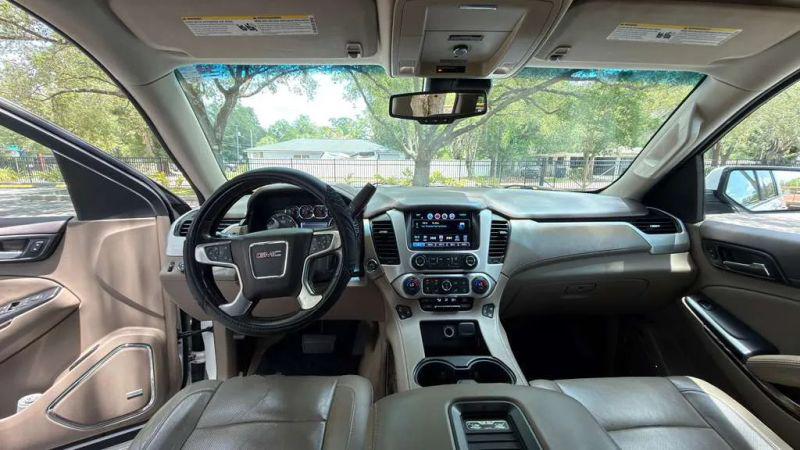 2017 GMC Yukon SLT