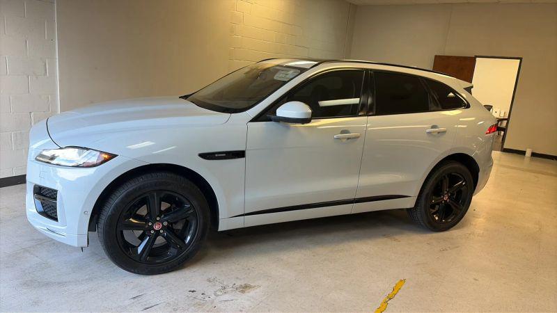 2018 Jaguar F-PACE 25t R-Sport