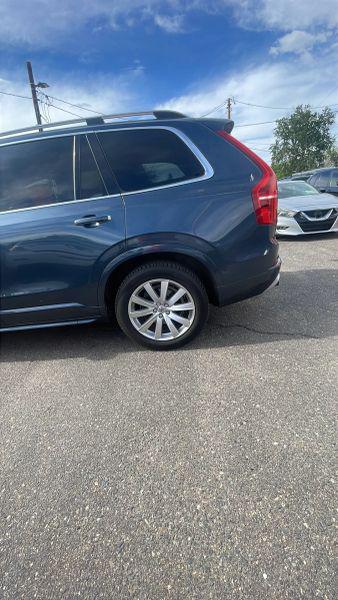 2018 Volvo XC90 T5 Momentum