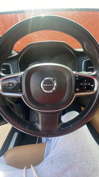 2018 Volvo XC90 T5 Momentum