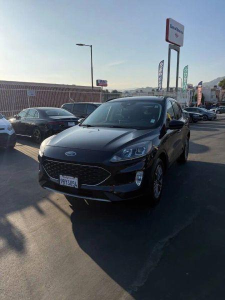 2021 Ford Escape SEL