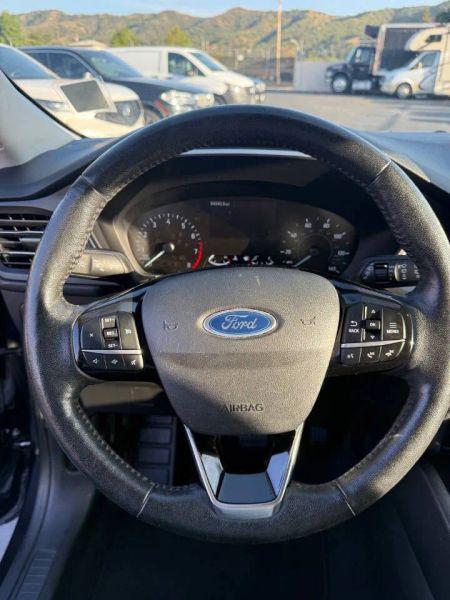 2021 Ford Escape SEL