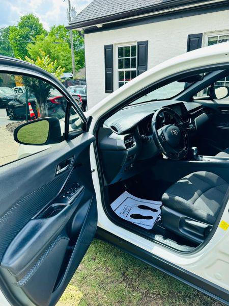 2018 Toyota C-HR XLE