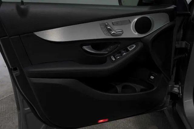 2019 Mercedes-Benz GLC 300