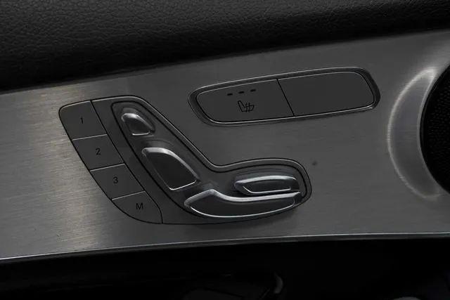 2019 Mercedes-Benz GLC 300