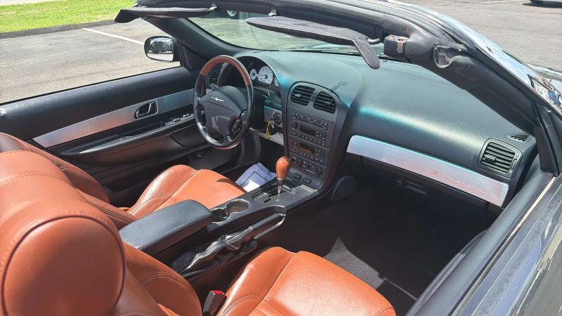 2003 Ford Thunderbird Base
