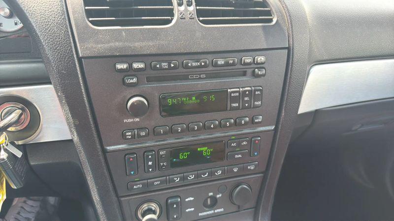 2003 Ford Thunderbird Base