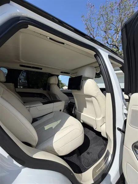 2023 Land Rover Range Rover Autobiography