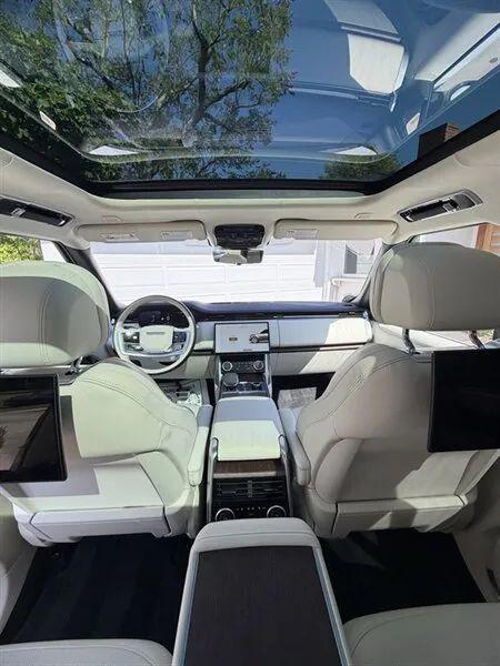 2023 Land Rover Range Rover Autobiography