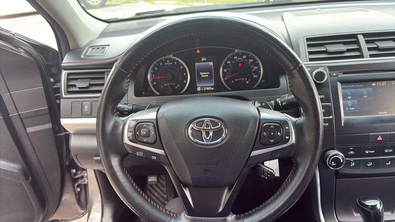 2015 Toyota Camry SE