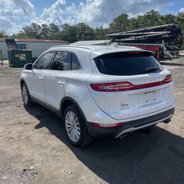2019 Lincoln MKC Standard