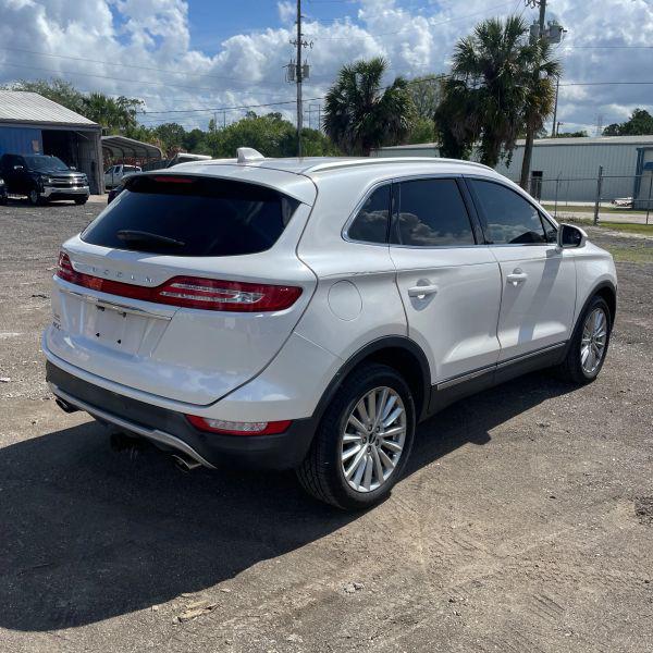 2019 Lincoln MKC Standard