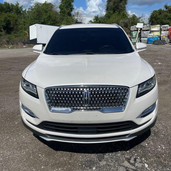 2019 Lincoln MKC Standard