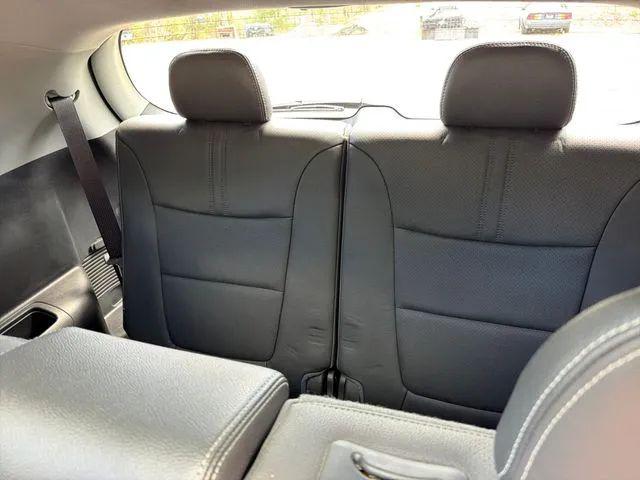 2011 Kia Sorento SX V6