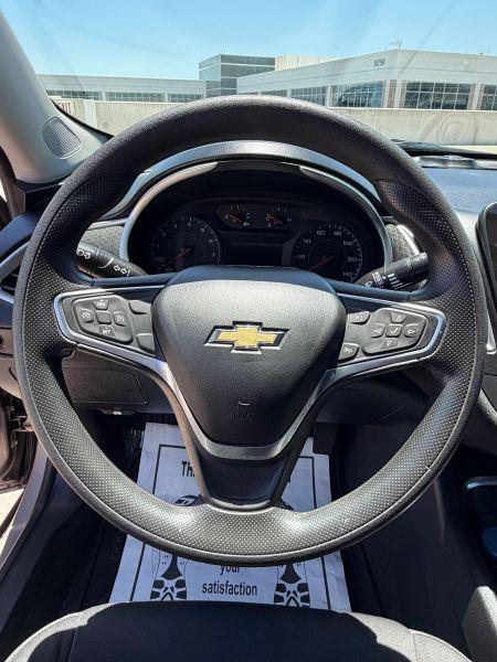 2022 Chevrolet Malibu FWD LT