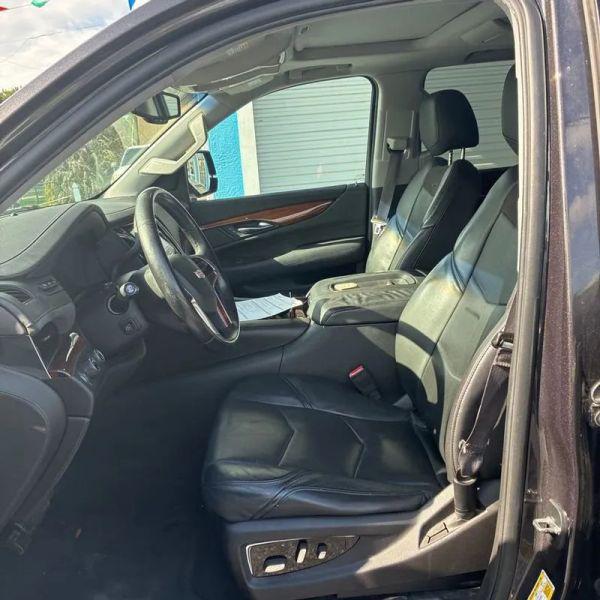 2015 Cadillac Escalade Luxury