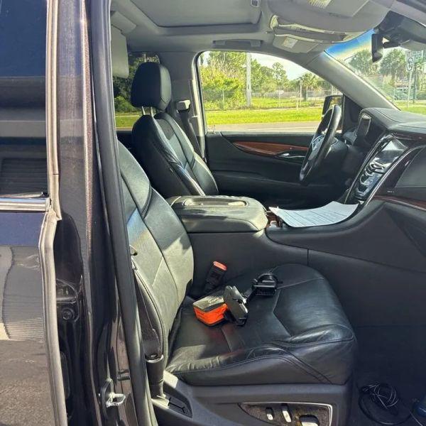 2015 Cadillac Escalade Luxury