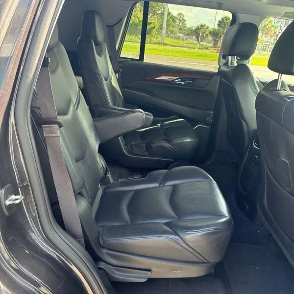 2015 Cadillac Escalade Luxury