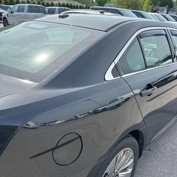 2010 Ford Taurus Limited