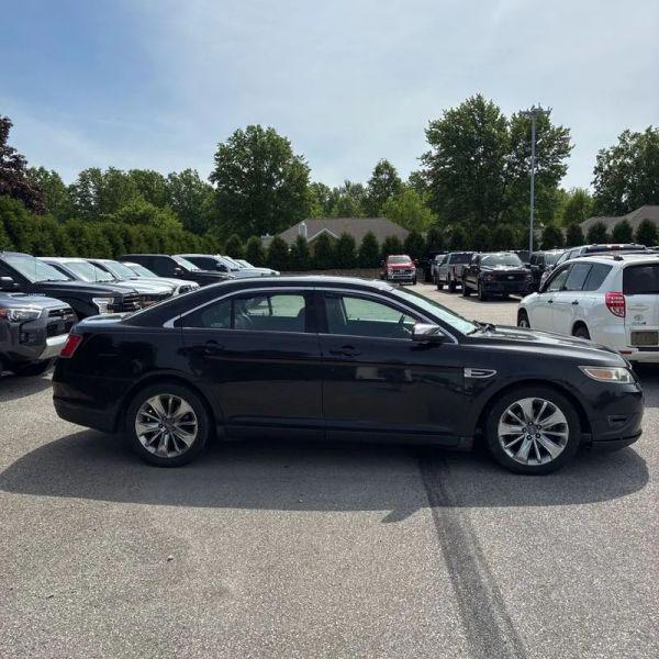 2010 Ford Taurus Limited