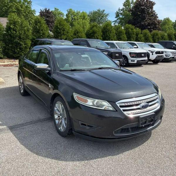 2010 Ford Taurus Limited
