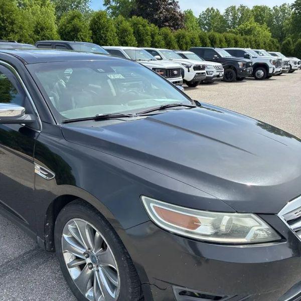 2010 Ford Taurus Limited
