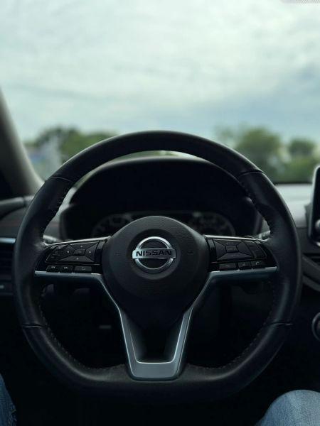2020 Nissan Altima SR Intelligent AWD