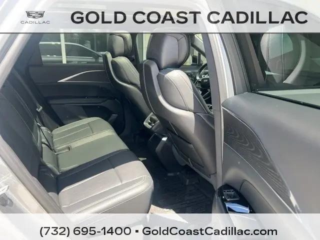 2024 Cadillac iQ Sport w/1SF