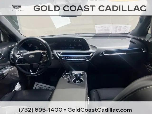2024 Cadillac iQ Sport w/1SF