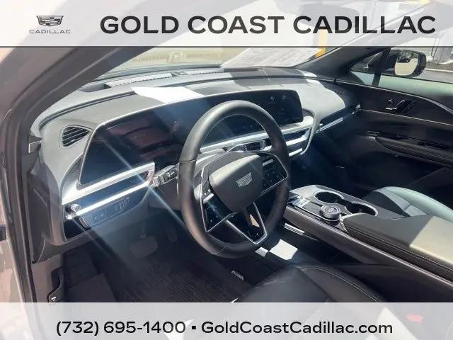 2024 Cadillac iQ Sport w/1SF