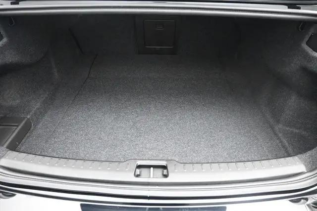 2023 Volvo S60 B5 Plus Dark Theme