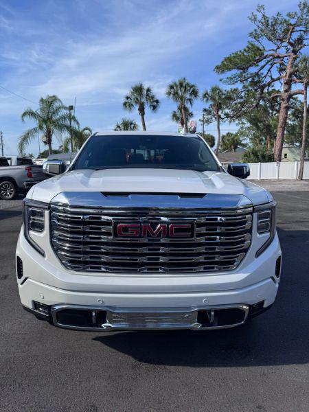 2024 GMC Sierra 1500 4WD Crew Cab Short Box Denali