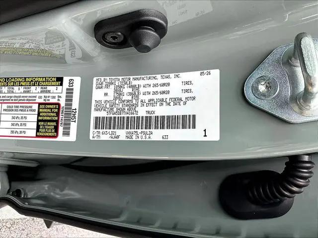 2026 Toyota Tundra Limited CrewMax 5.5' Bed