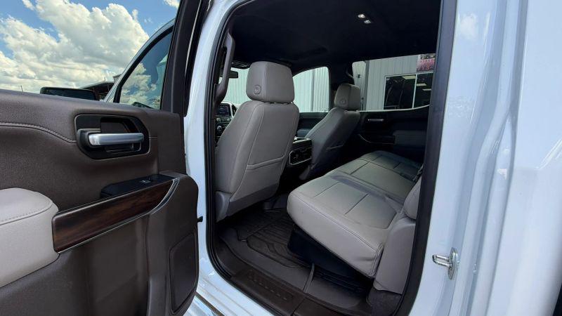 2020 GMC Sierra 1500 2WD Crew Cab Short Box SLT
