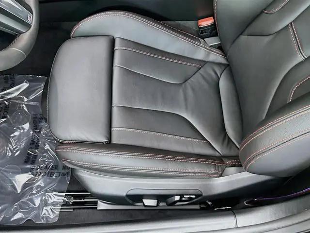 2026 BMW Z4 M40i